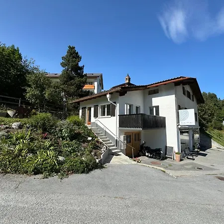 Bergjuwel Aura - Bergkristall Apartman Scuol